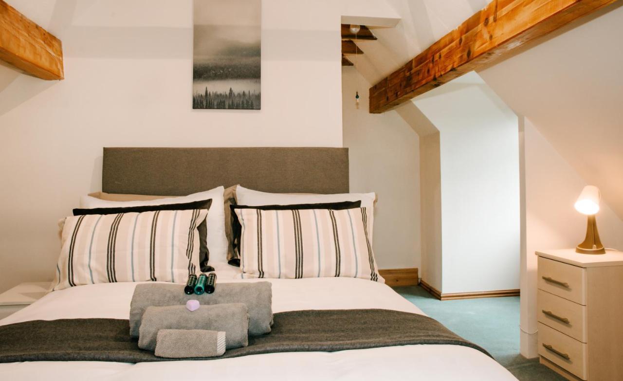 Holly Cottage, 2 Bed House, Sleeps 6 Cleobury Mortimer ภายนอก รูปภาพ